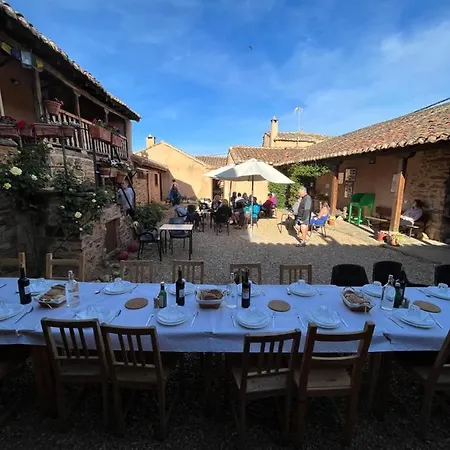 Rural Aguedas Hostel Murias de Rechivaldo