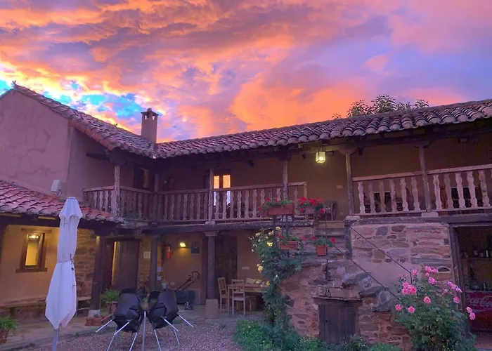 Rural Aguedas 호스텔 Murias de Rechivaldo